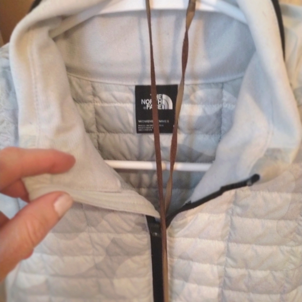 North face vest